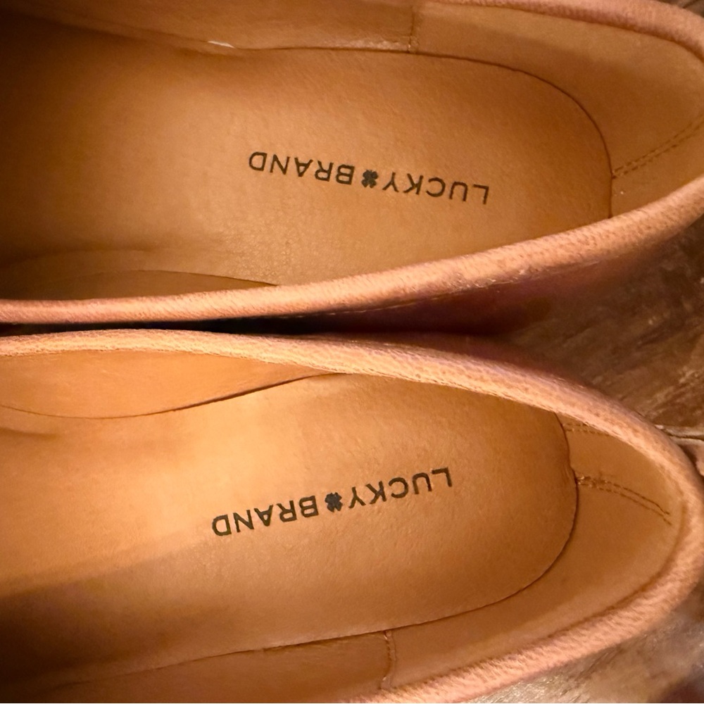 Lucky Brand Women Beige Tab  Slip-On Leather Loafers Size 8 - Picture 3 of 6